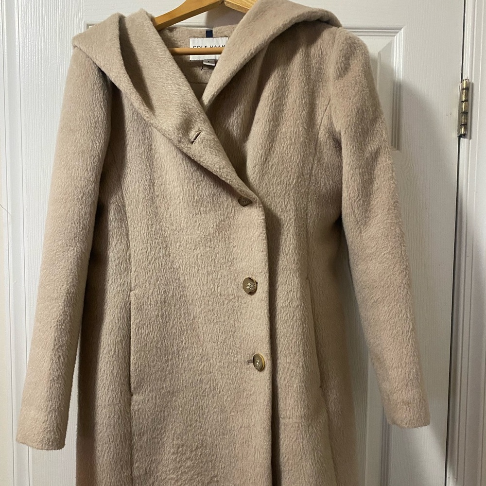 Cole Haan Women’s Hooded Collar Wrap
